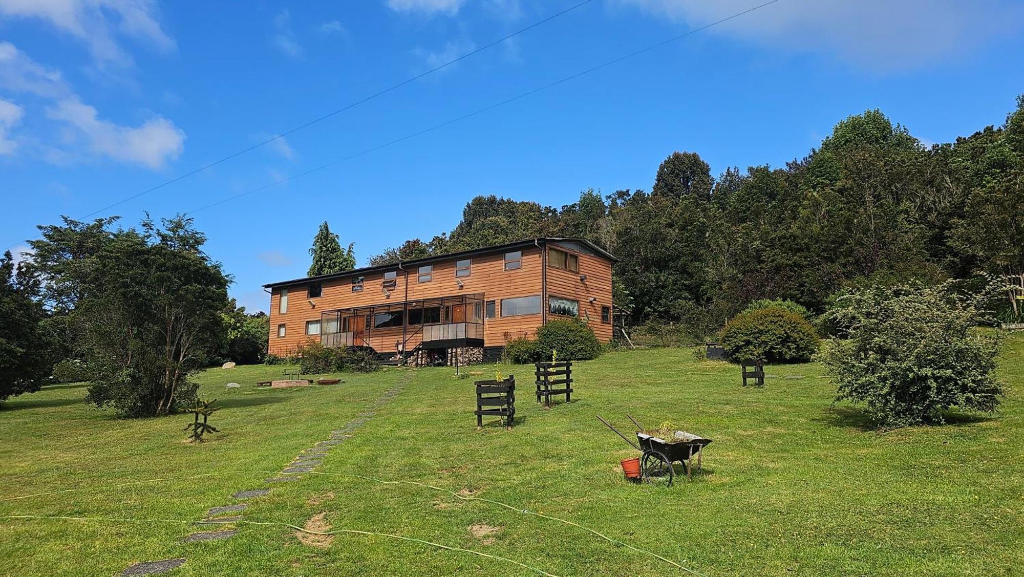 Hostal Hunter Bed & Breakfast Puerto Montt Exterior photo